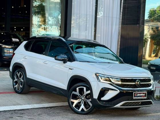 VOLKSWAGEN TAOS 1.4 250 TSI TOTAL FLEX HIGHLINE AUTOMÁTICO